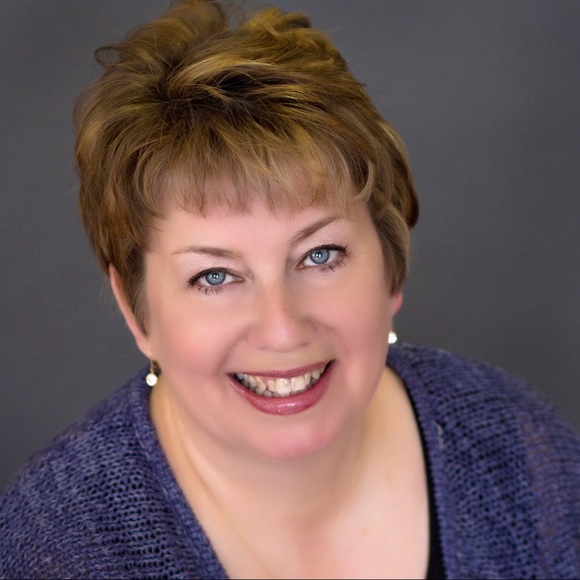 Meet your Posher, Robin - Picture 1 of 1